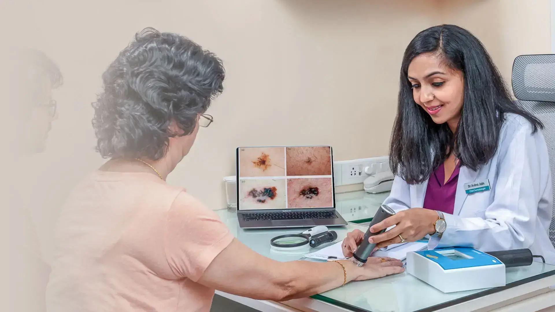 Home 4 auro skin clinic banner 3 1